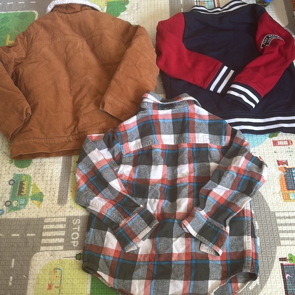 Bundle kids jacket size 4T - Picture 6 of 6
